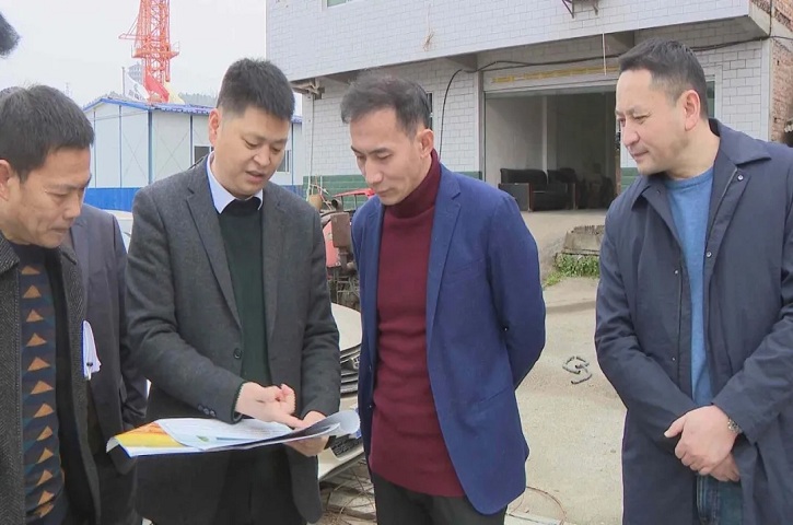 范为民专题调研棚户区改造<font color='red'>项目</font>工作