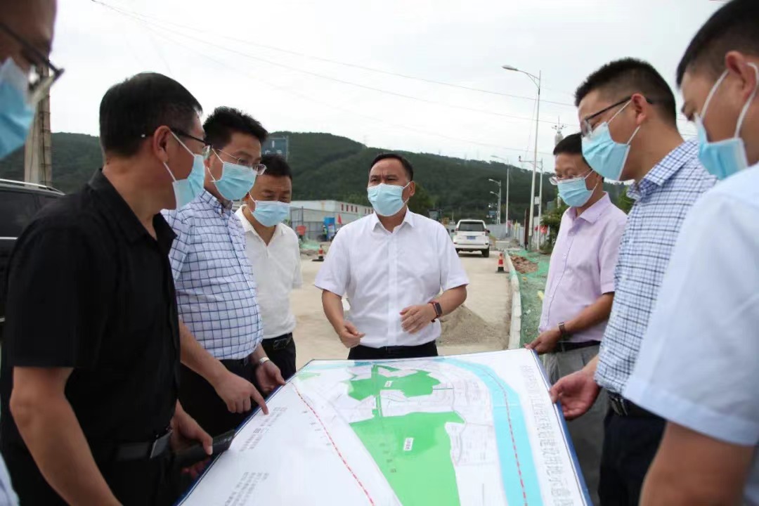 杨祖斌：精准对接 做实保障 超常规推动招商引资<font color='red'>项目</font>落地投产