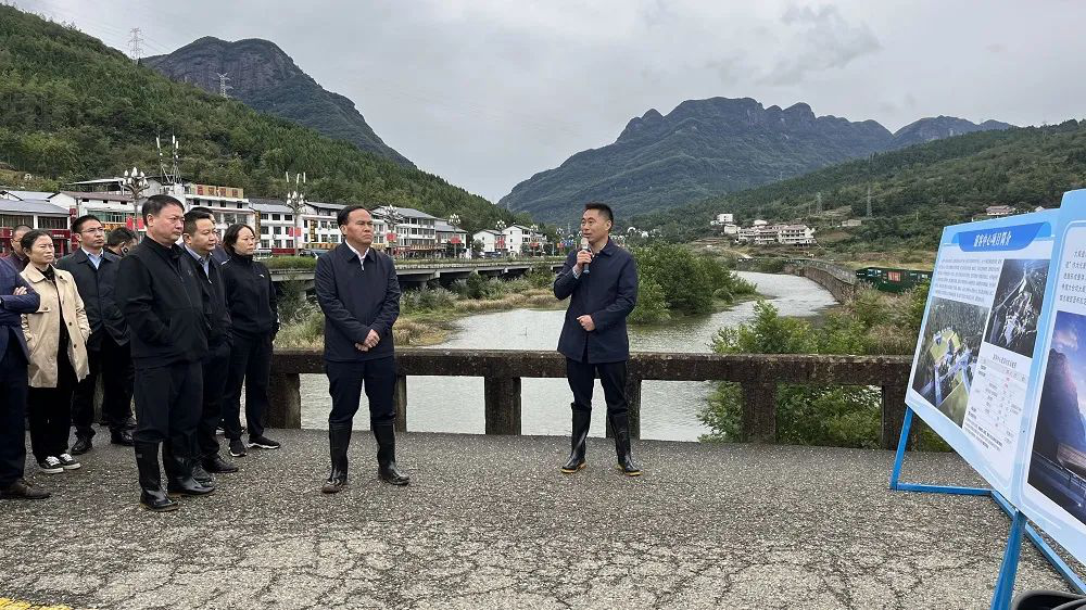 杨祖斌：加快进度 严守底线 强化调度 破解难题 打赢<font color='red'>项目</font>投资攻坚战