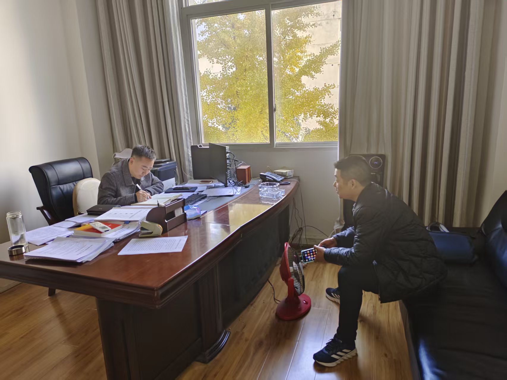 <font color='red'>剑阁县</font>文广体旅局联合县发改局专题研究剑门蜀道遗址保护展示利用项目