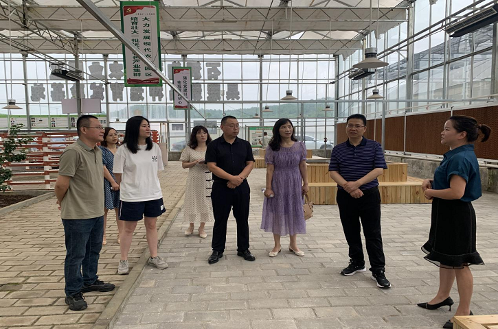 市中心考察组赴<font color='red'>剑阁县</font>考察“12345”亲商助企热线工作