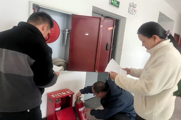 <font color='red'>剑阁县</font>行政审批和数据局开展冬季消防安全专项检查