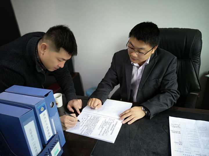 C:\Documents and Settings\Administrator\桌面\图片1.jpg